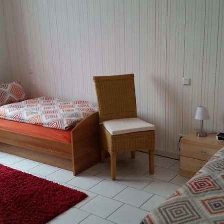 Ferienwohnung Rucksack-Bimbes Altendiez Bagian luar foto