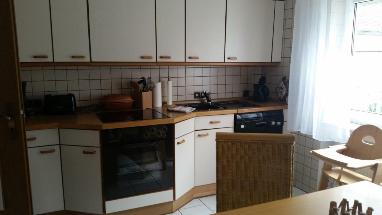Ferienwohnung Rucksack-Bimbes Altendiez Bagian luar foto